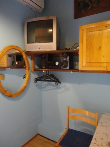 Apartamento Kod Senke Komiža Habitación foto